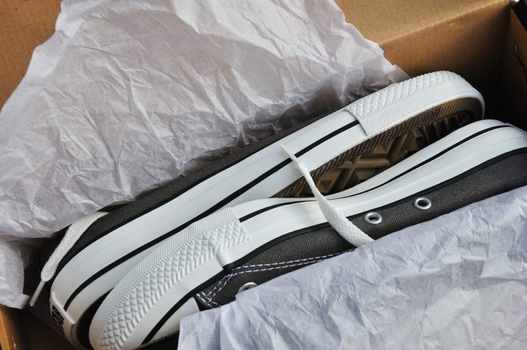 Selling Shoes through Amazon FBA Prepping and Processing (Plus Returns